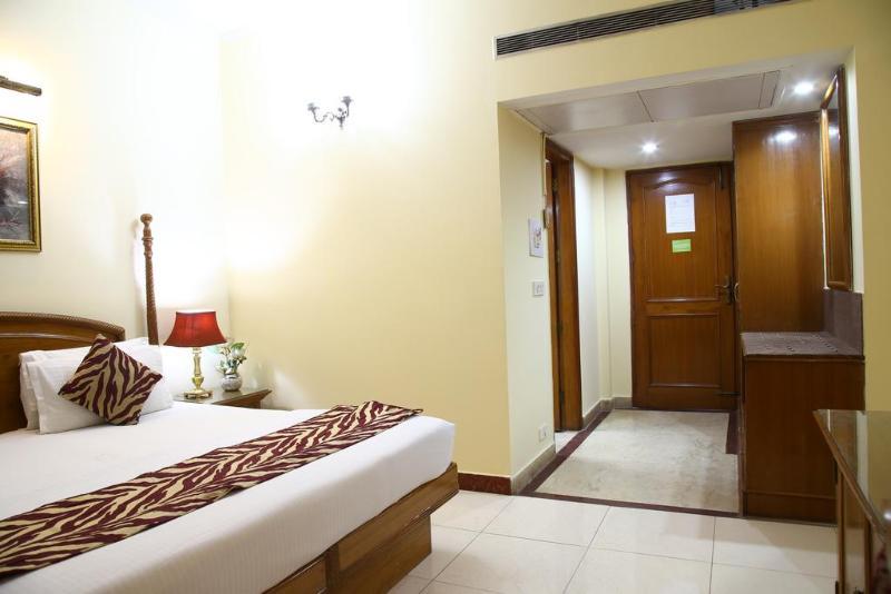 דלהי Fabhotel Marble Arch Karol Bagh מראה חיצוני תמונה
