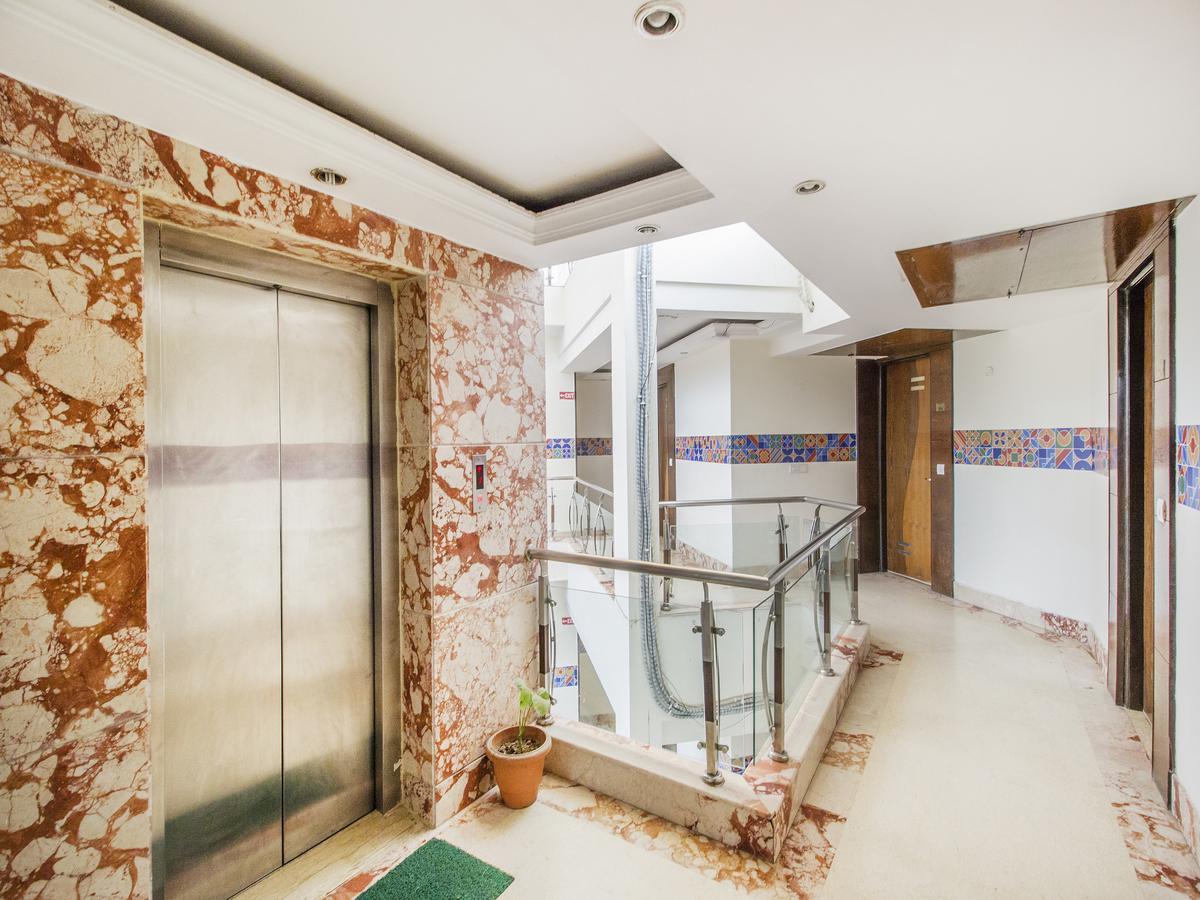 דלהי Fabhotel Marble Arch Karol Bagh מראה חיצוני תמונה