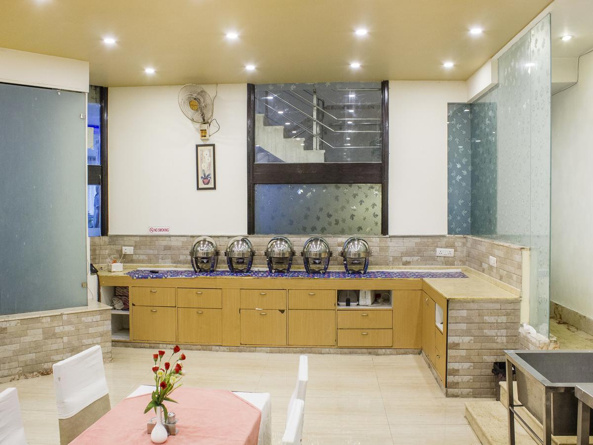 דלהי Fabhotel Marble Arch Karol Bagh מראה חיצוני תמונה